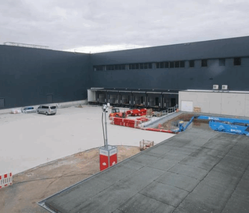 Neubau kurz vor der Fertigstellung